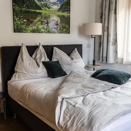 아파트 Monika Neukirchen am Großvenediger