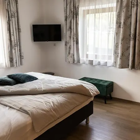 Monika Apartment