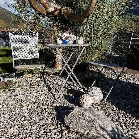 아파트 Monika Neukirchen am Großvenediger